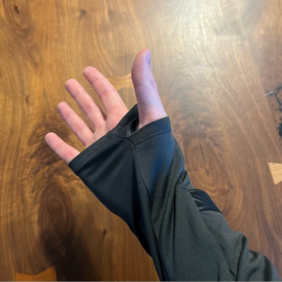 Nike Trail dri-fit quarter zip long sleeve shirt - medium - Picture 2 of 4